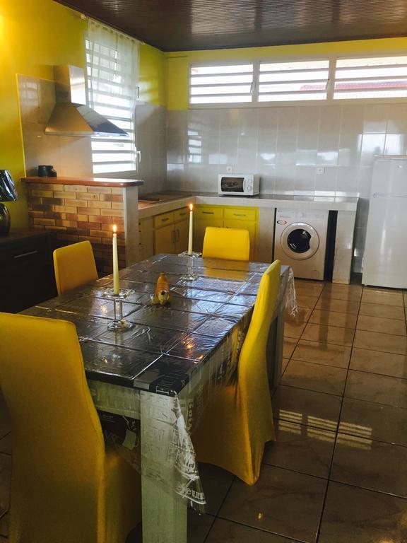 Ferienwohnung Le Papillon Le Moule Exterior foto